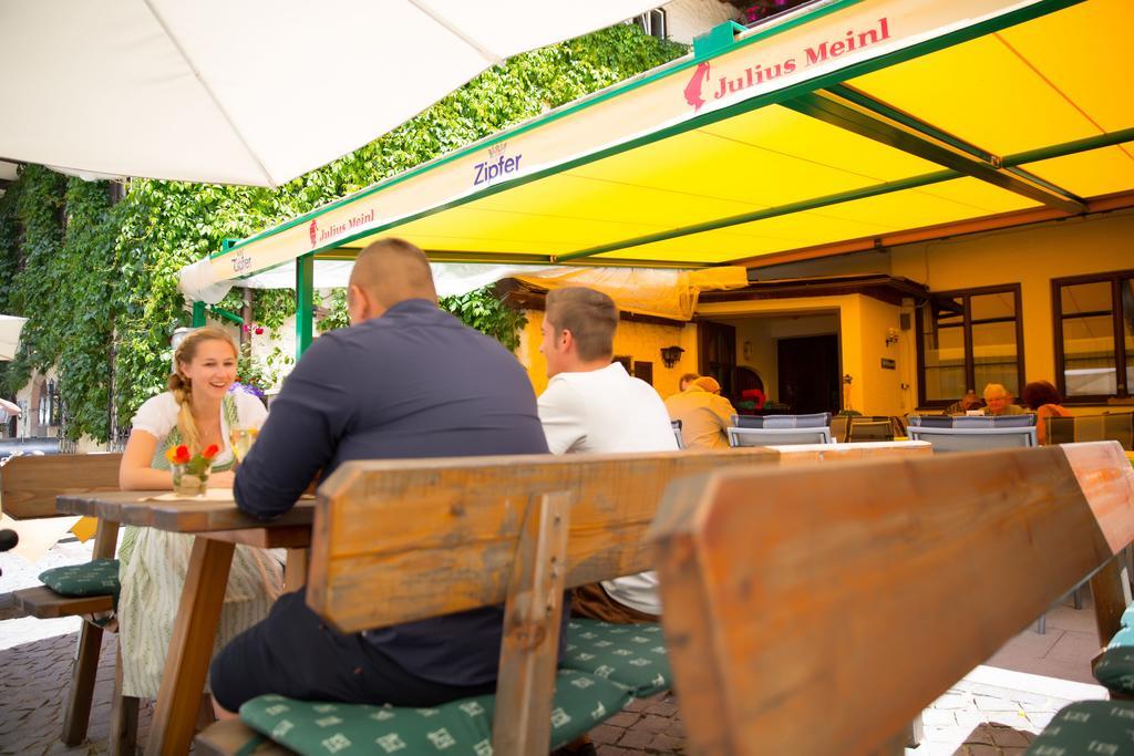 Hotel Moserwirt Bad Goisern Exteriör bild
