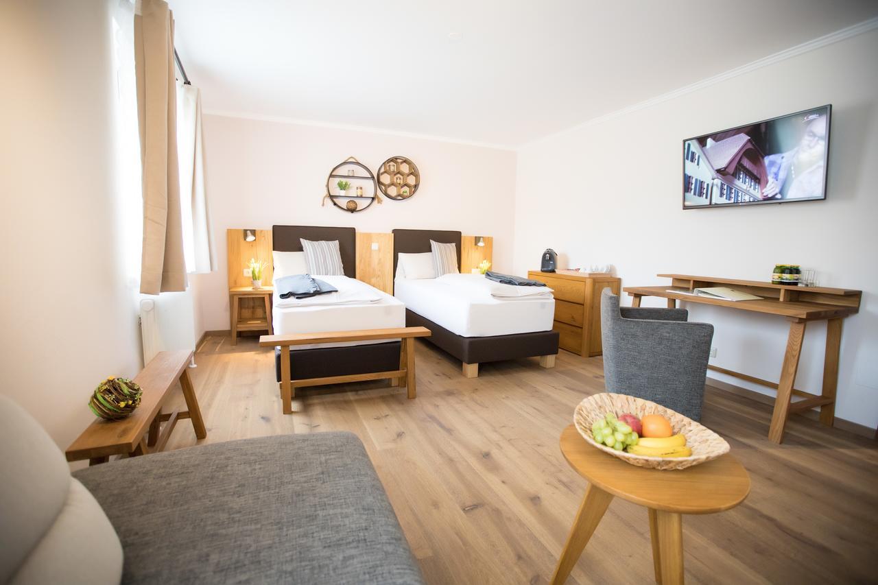 Hotel Moserwirt Bad Goisern Exteriör bild